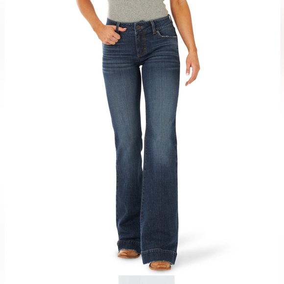Wrangler Women's Flare Jeans - Dark Blue - Picture 2 of 10